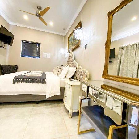 Aparthotel Le Grant Guesthhouse Kroonstad Zewnętrze zdjęcie