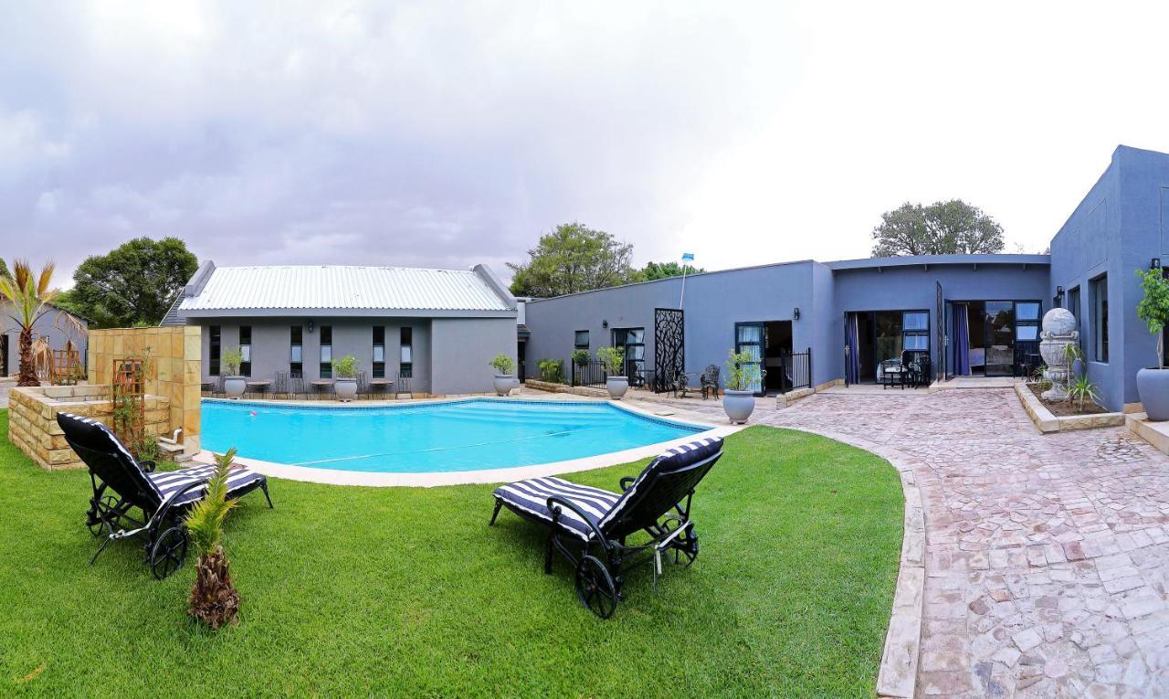 Aparthotel Le Grant Guesthhouse Kroonstad Zewnętrze zdjęcie