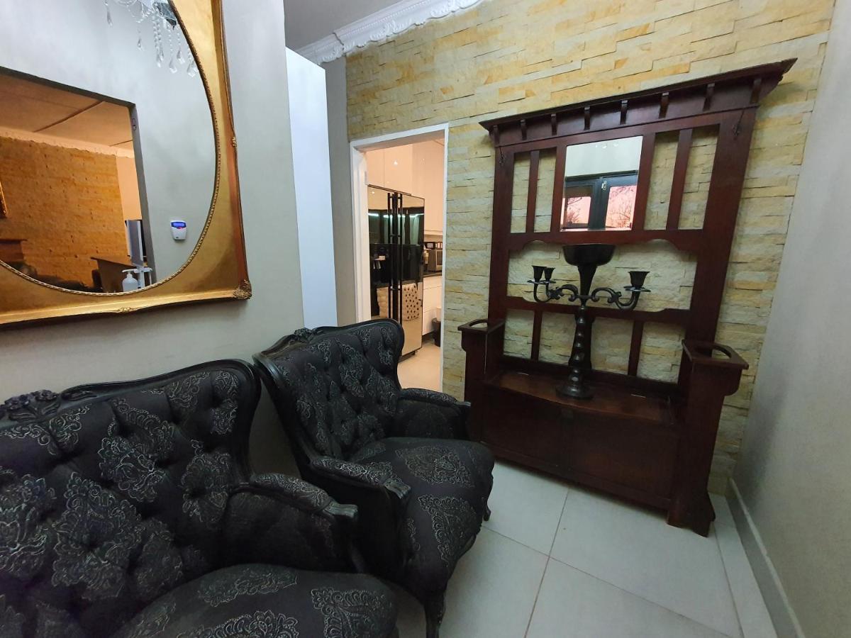 Aparthotel Le Grant Guesthhouse Kroonstad Zewnętrze zdjęcie