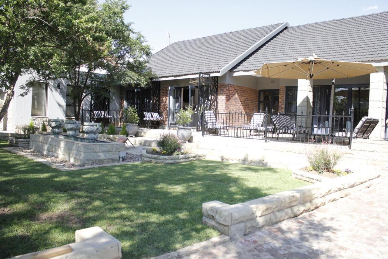 Aparthotel Le Grant Guesthhouse Kroonstad Zewnętrze zdjęcie