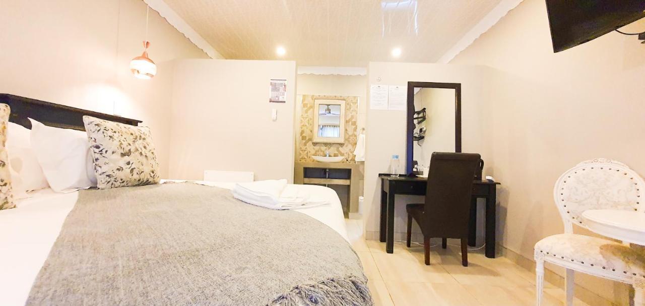 Aparthotel Le Grant Guesthhouse Kroonstad Zewnętrze zdjęcie